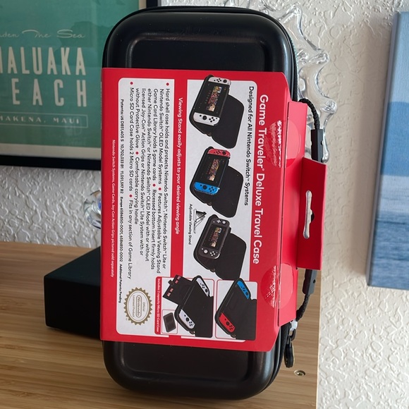 NIB Nintendo Switch Oled Legend of Zelda Tears Of The Kingdom Bundle - Picture 8 of 13